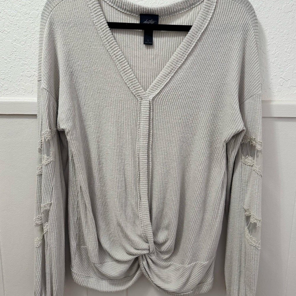 Daytrip Cream Twist Front Sweatshirt